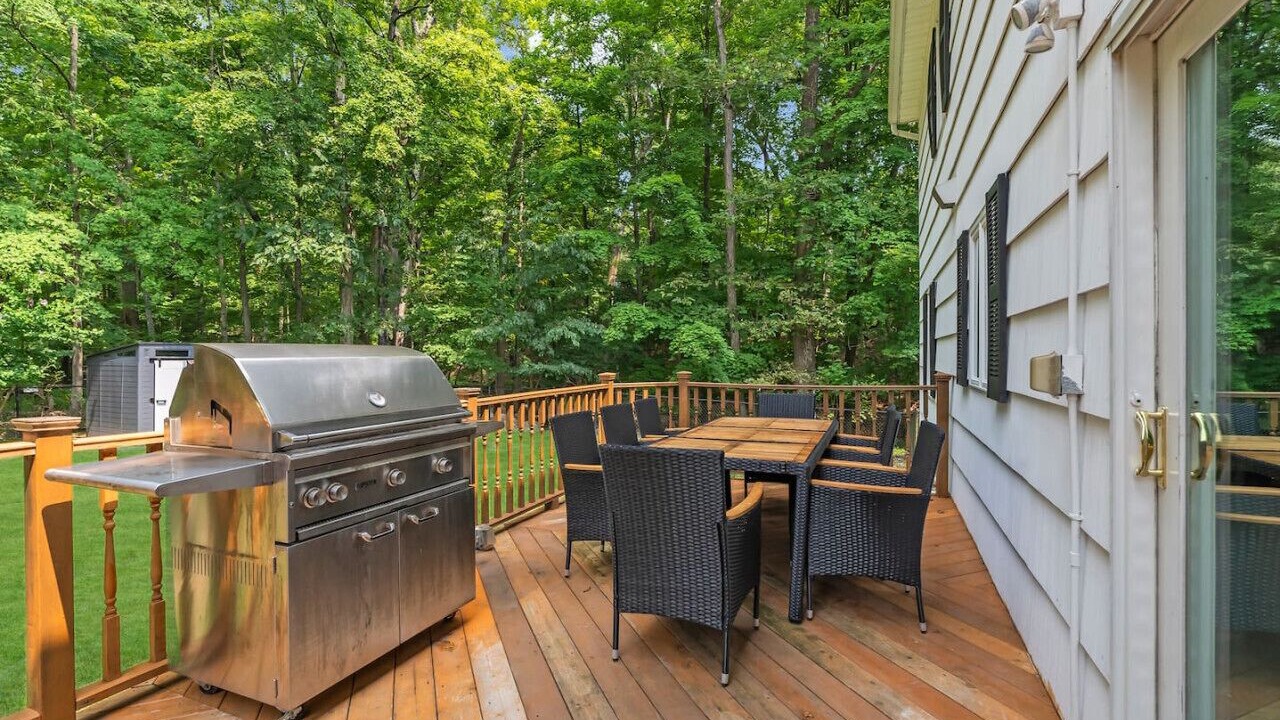 Photo of Outdoor in Airmont