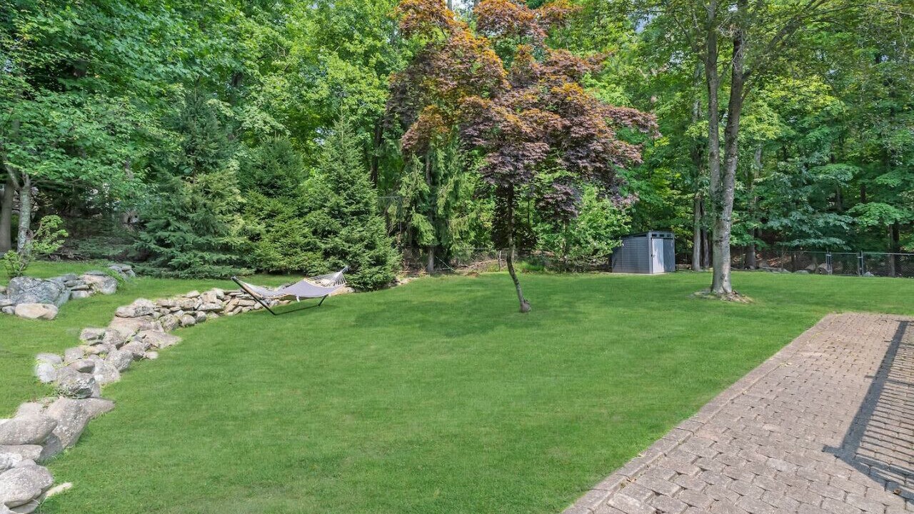 Photo of Outdoor in Airmont