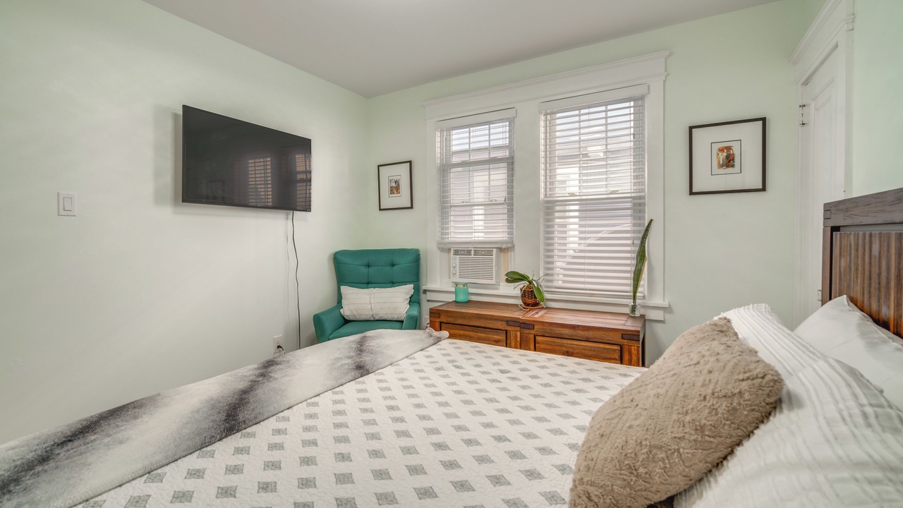 Photo of Bedroom in Ventnor City