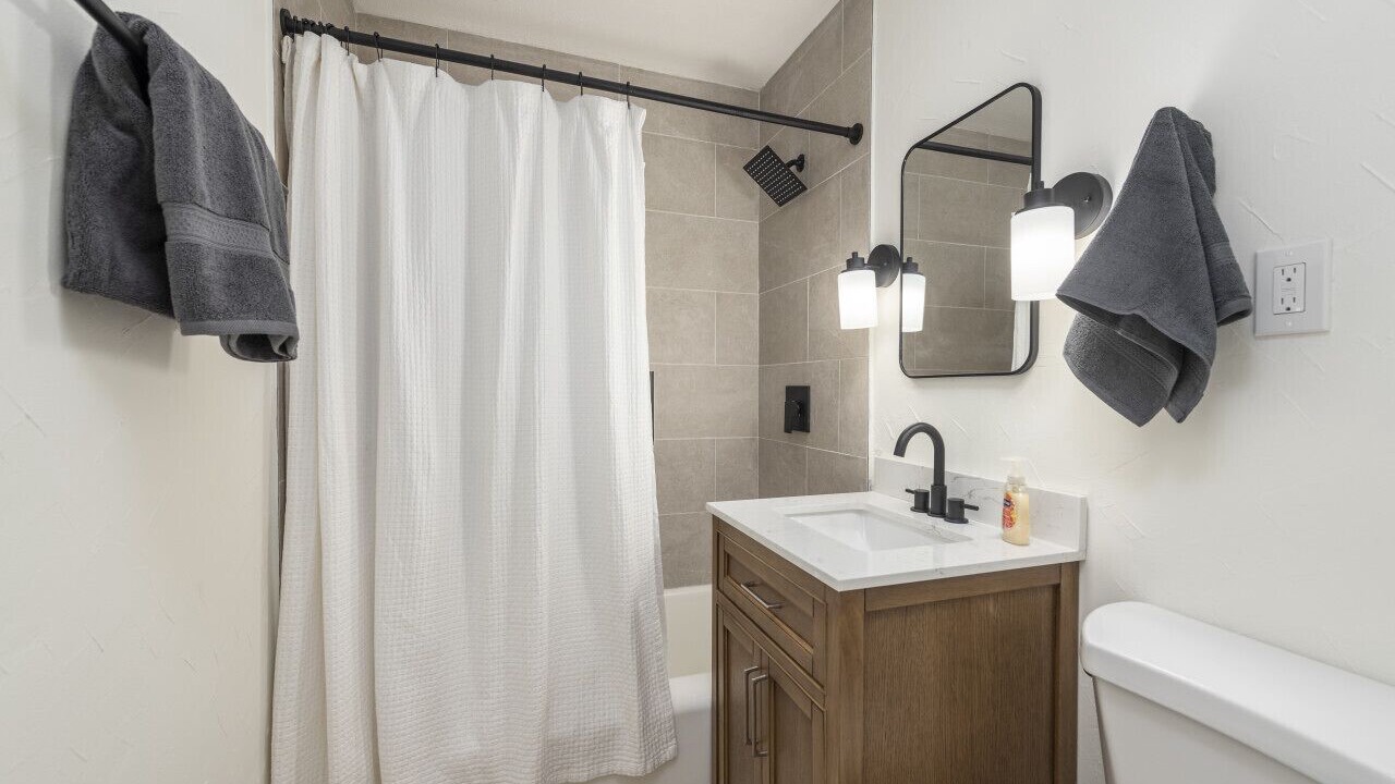Photo of Bathroom in Euclid
