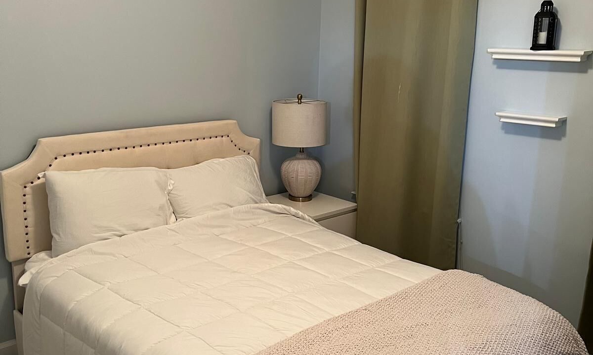 Photo of Bedroom in Burtonsville