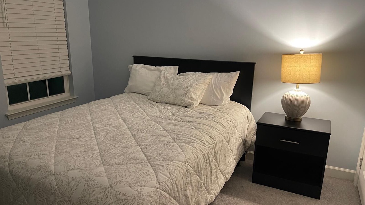 Photo of Bedroom in Burtonsville
