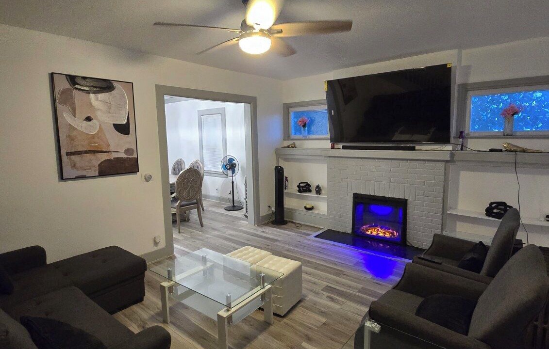 Photo of Livingroom in East Orange