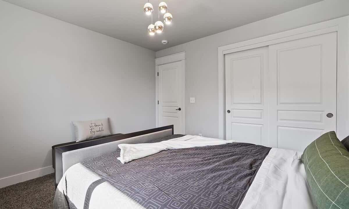 Photo of Bedroom in Southwest Ada County Alliance