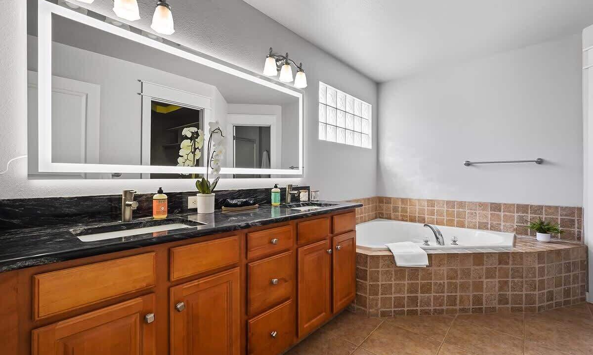 Photo of Bathroom in Southwest Ada County Alliance