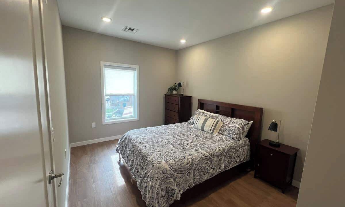 Photo of Bedroom in Dunellen