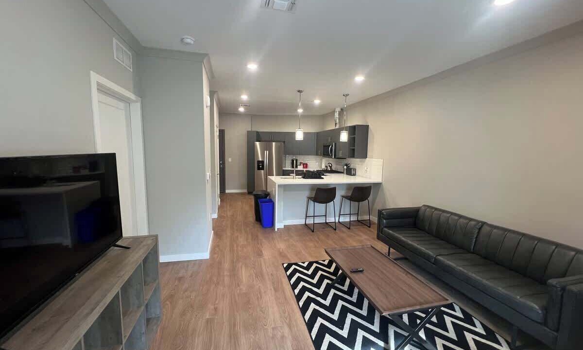 Photo of Livingroom in Dunellen