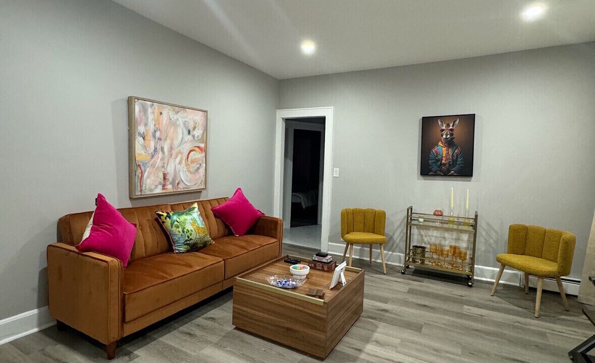 Photo of Livingroom in Elizabeth