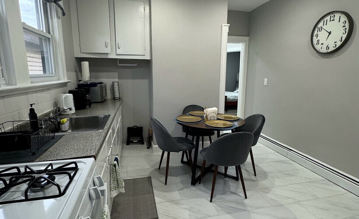 Photo of Kitchen in Elizabeth