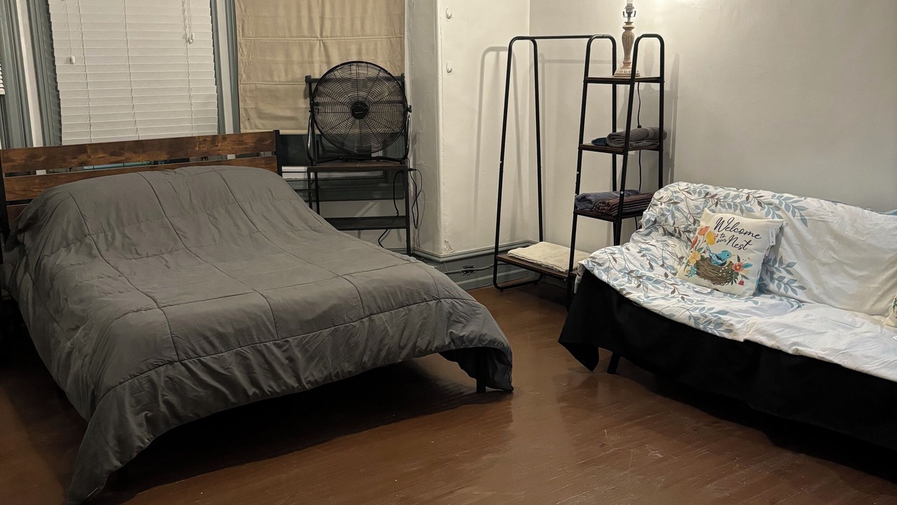 Photo of Bedroom in Glenwood