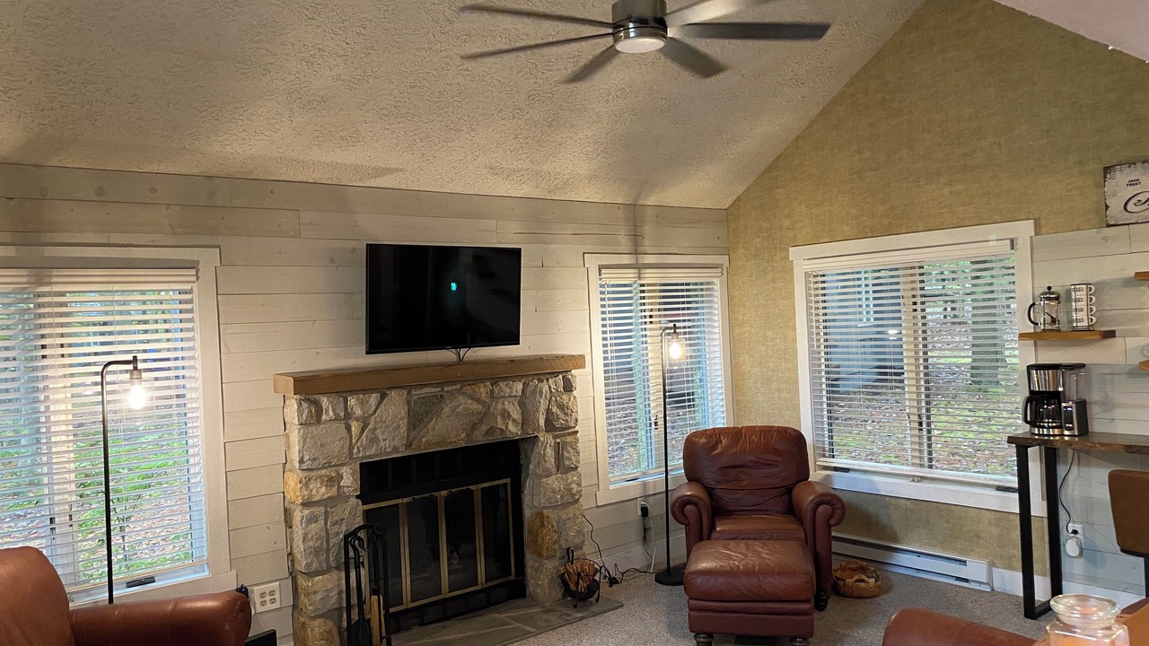Photo of Livingroom in White Haven