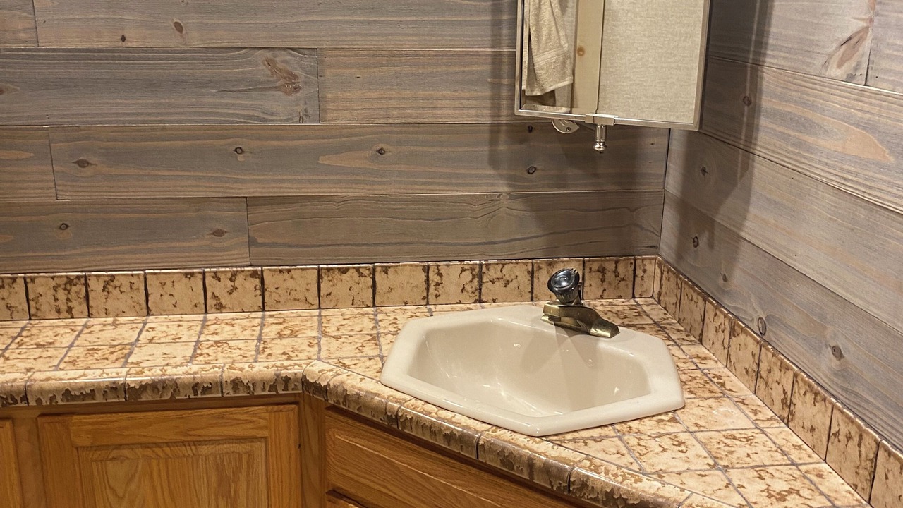 Photo of Bathroom in White Haven