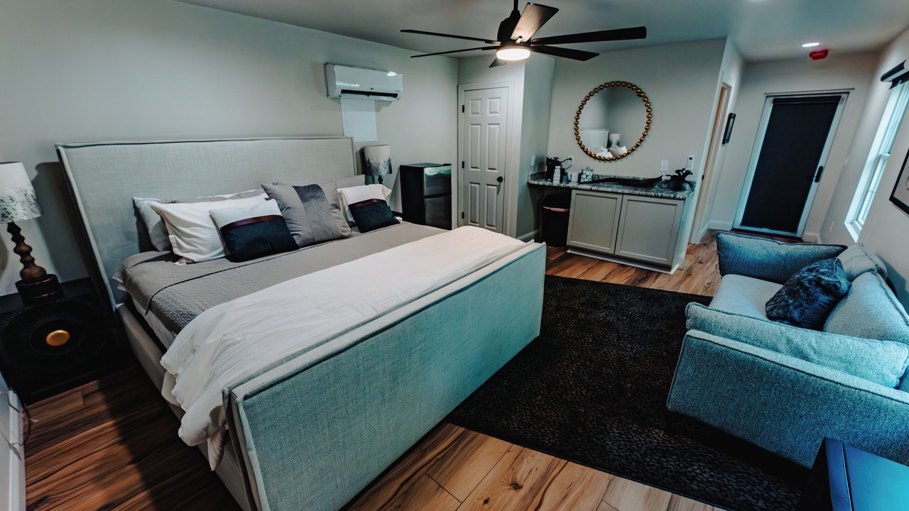 Photo of Bedroom in Albany