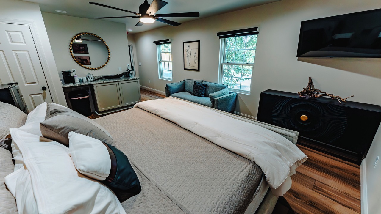 Photo of Bedroom in Albany