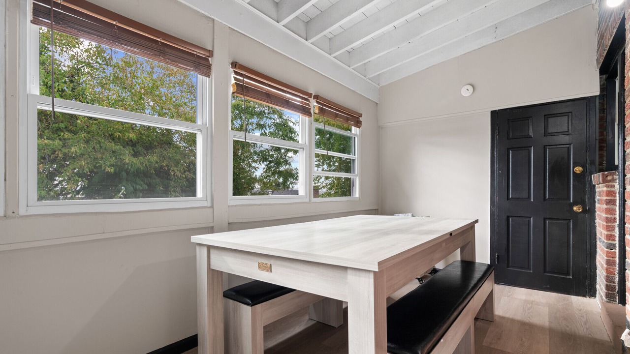 Photo of Bedroom in Fairlawn
