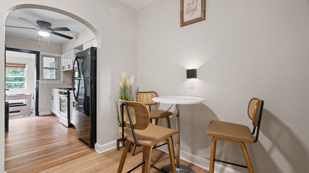 Photo of Bedroom in Fairlawn