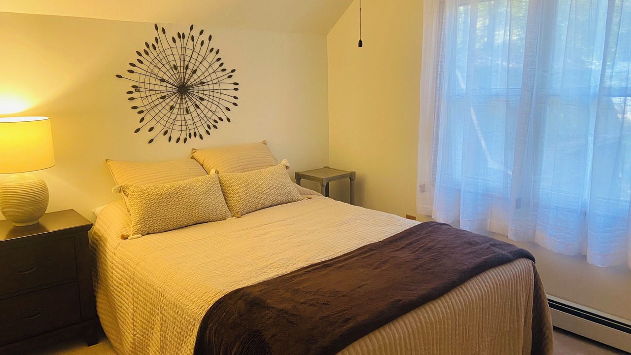 Photo of Bedroom in Stormstown