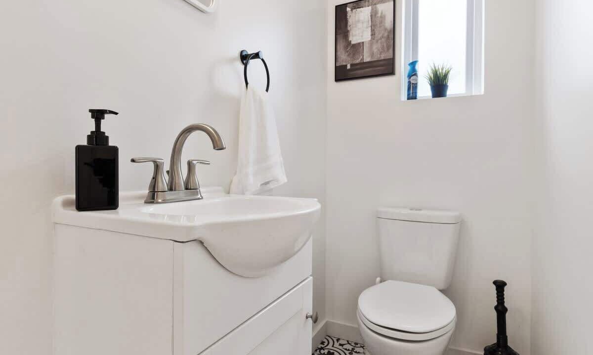 Photo of Bathroom in Central Northside