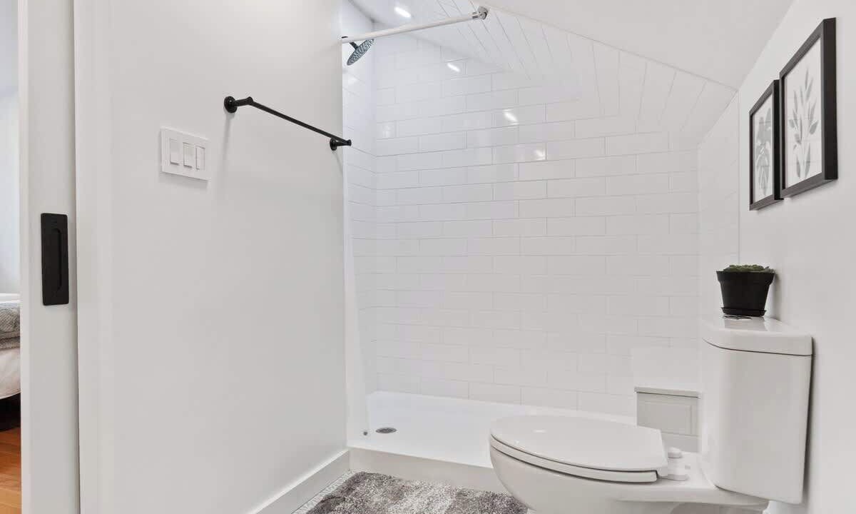 Photo of Bathroom in Central Northside