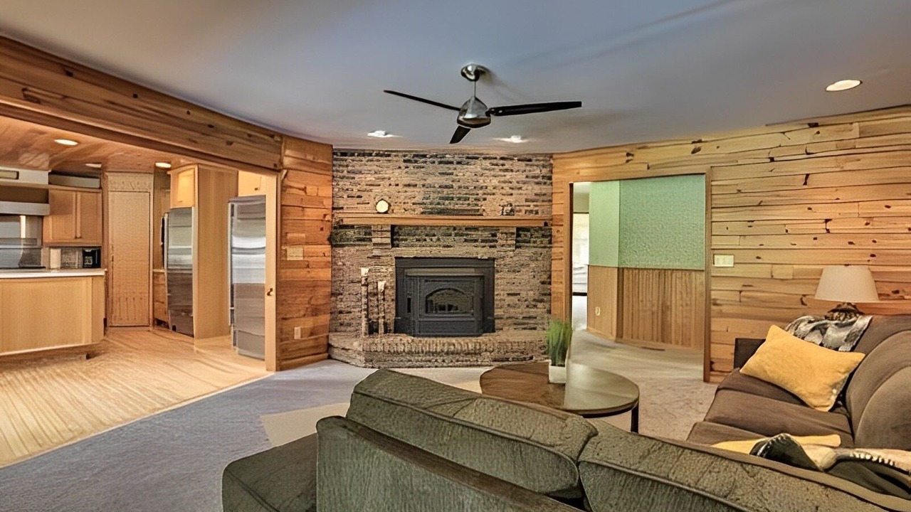 Photo of Livingroom in Hancock