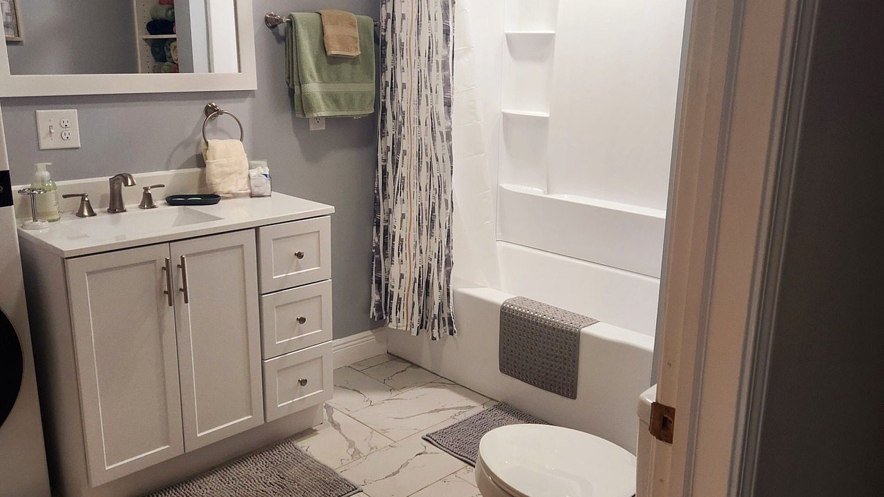Photo of Bathroom in Meadow Bridge