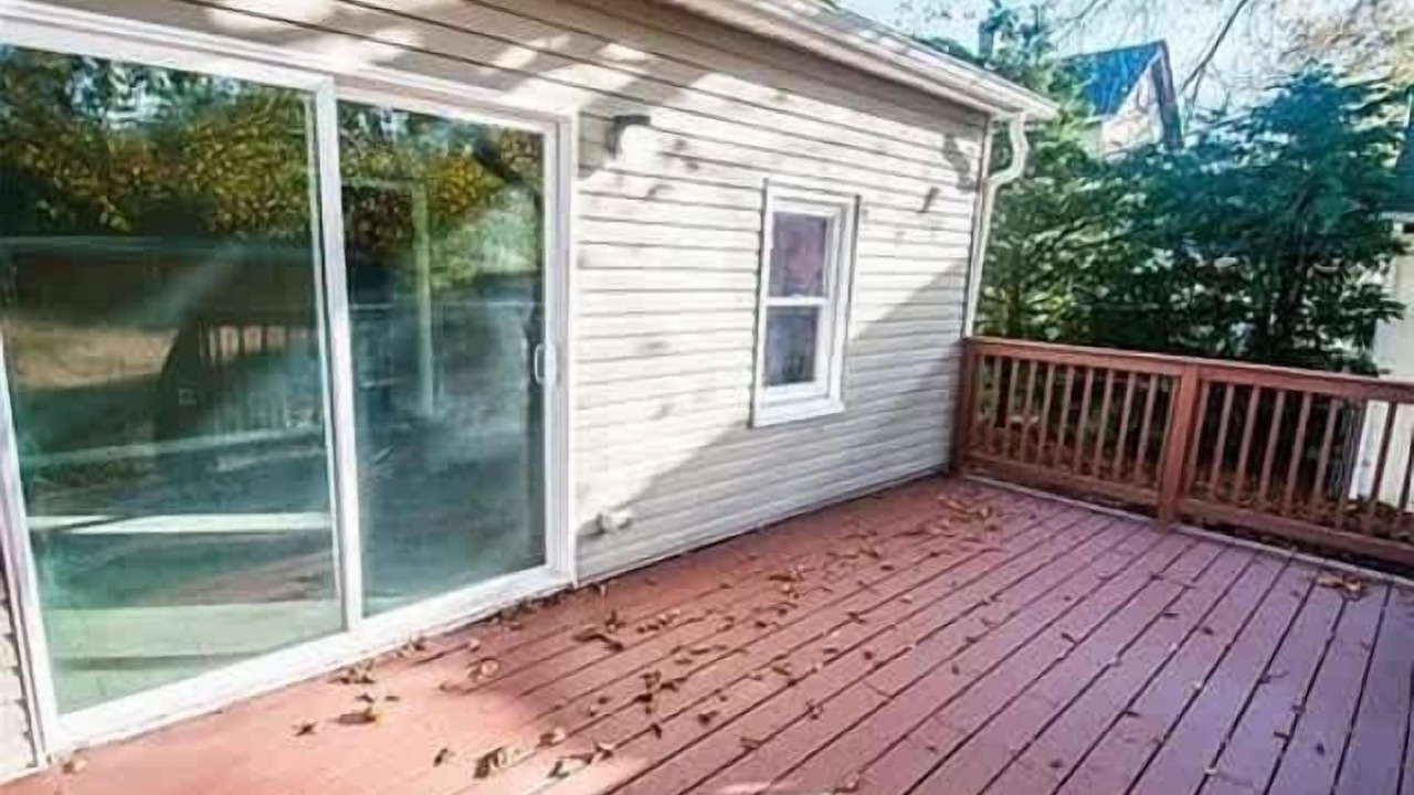 Photo of Patio Balcony in East Brunswick
