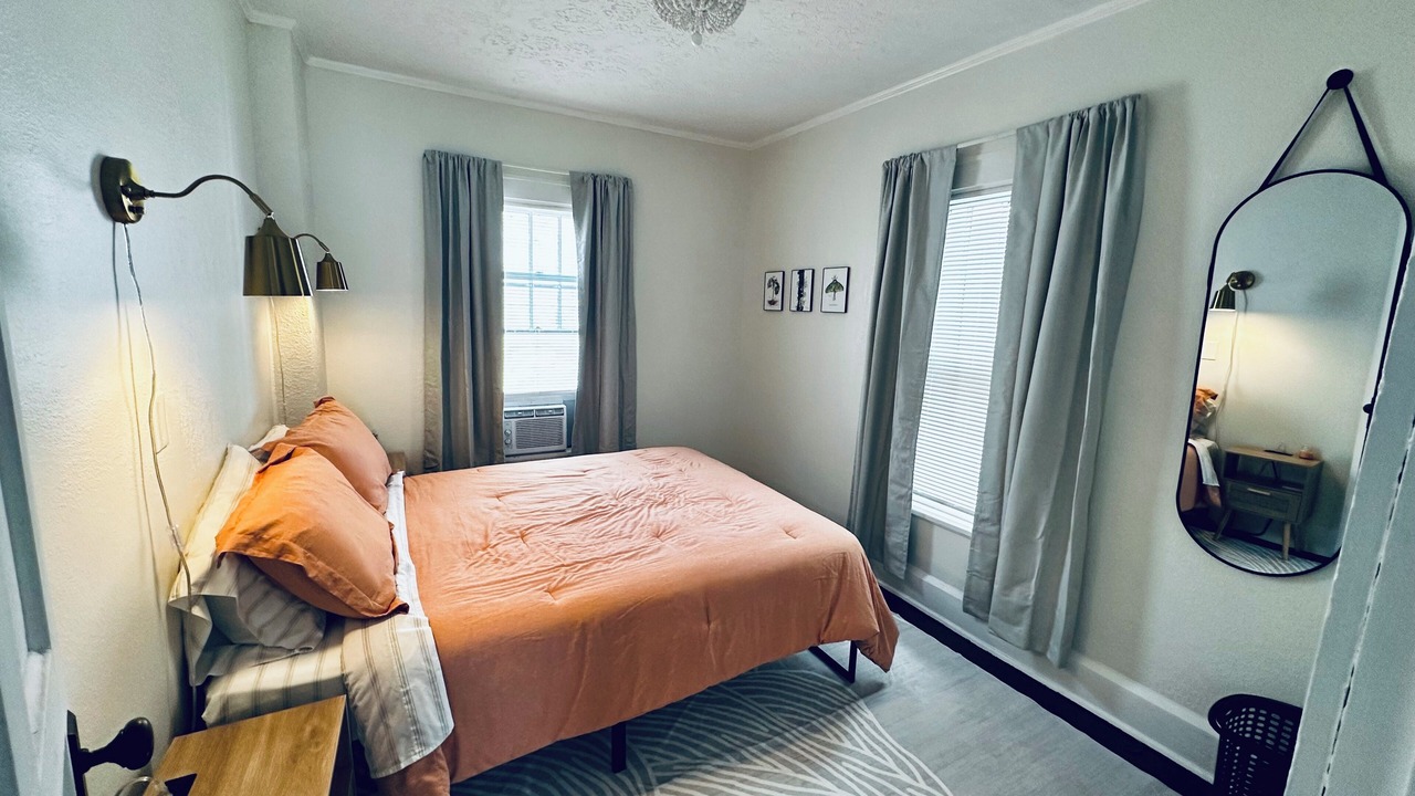 Photo of Bedroom in Leadsville
