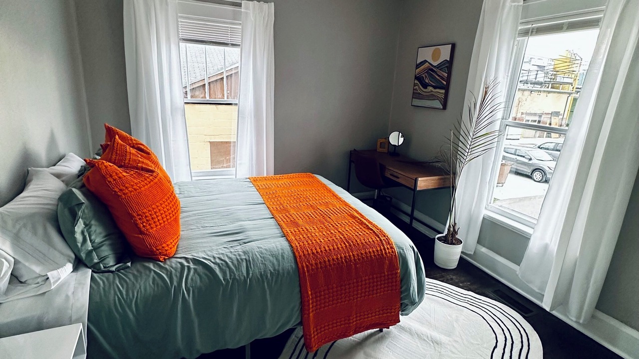 Photo of Bedroom in Leadsville