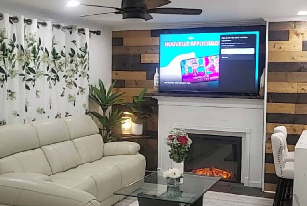 Photo of Livingroom in Germantown