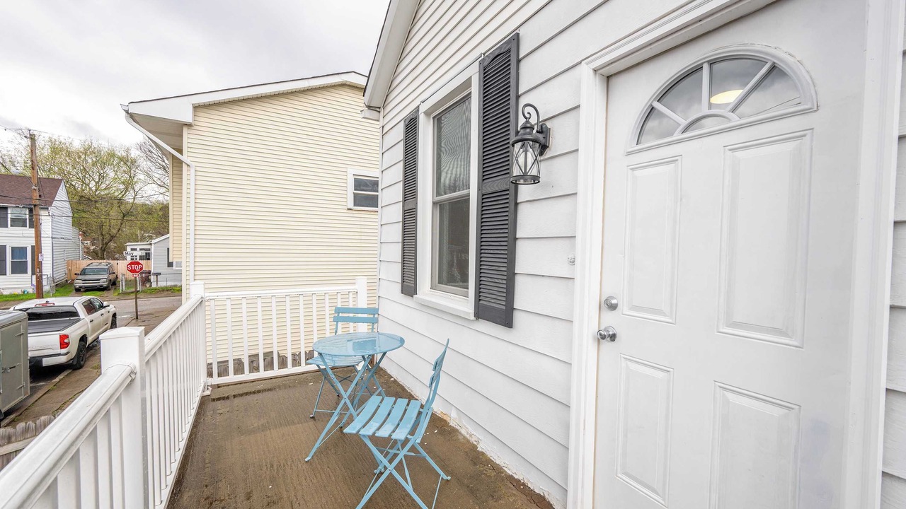 Photo of Patio Balcony in Latonia