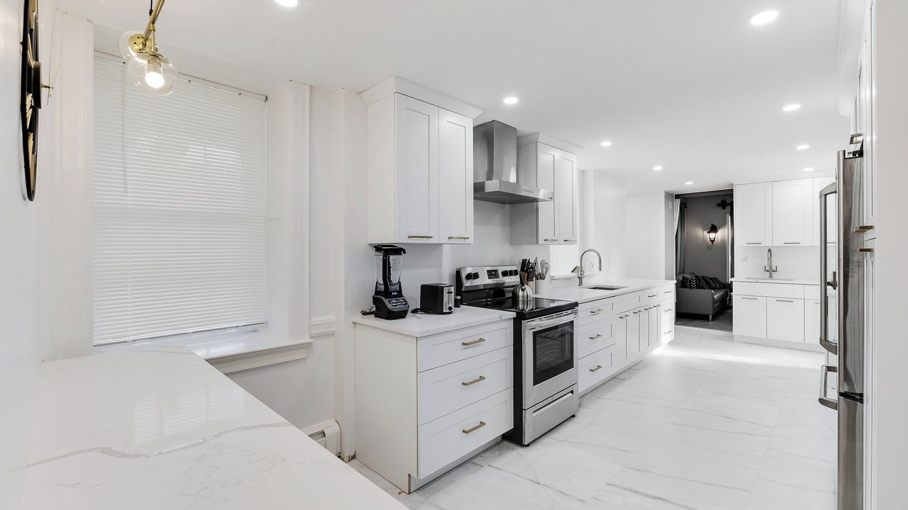 Photo of Kitchen in Montebello