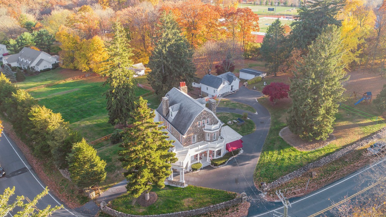 Photo of Outdoor in Montebello