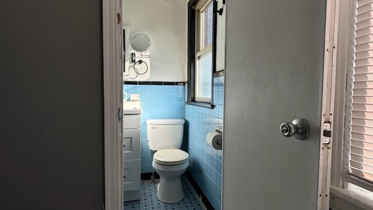 Photo of Bathroom in Duquesne