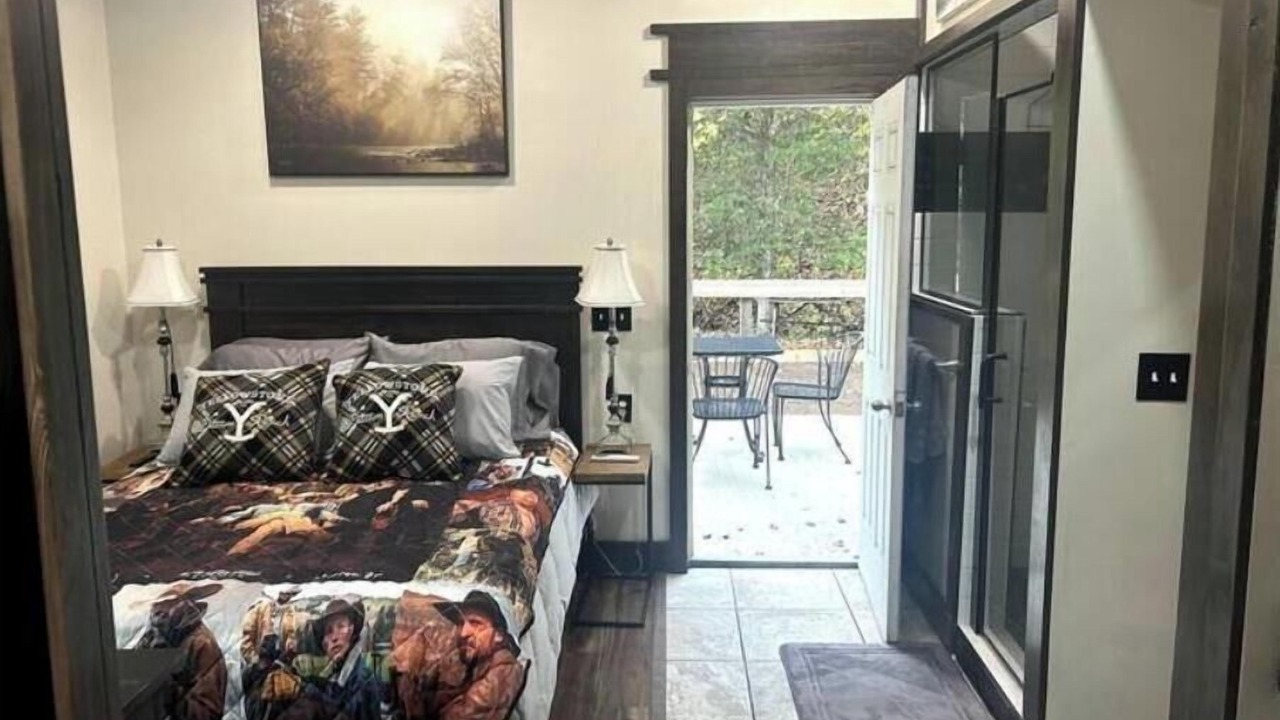 Photo of Bedroom in Rogersville
