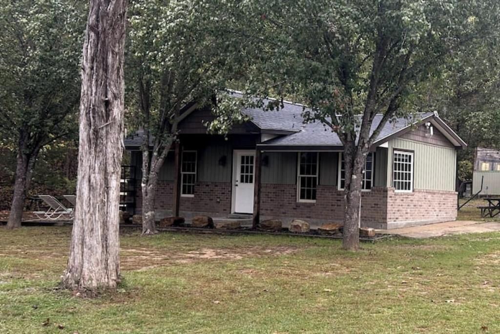 Photo of Outdoor in Rogersville