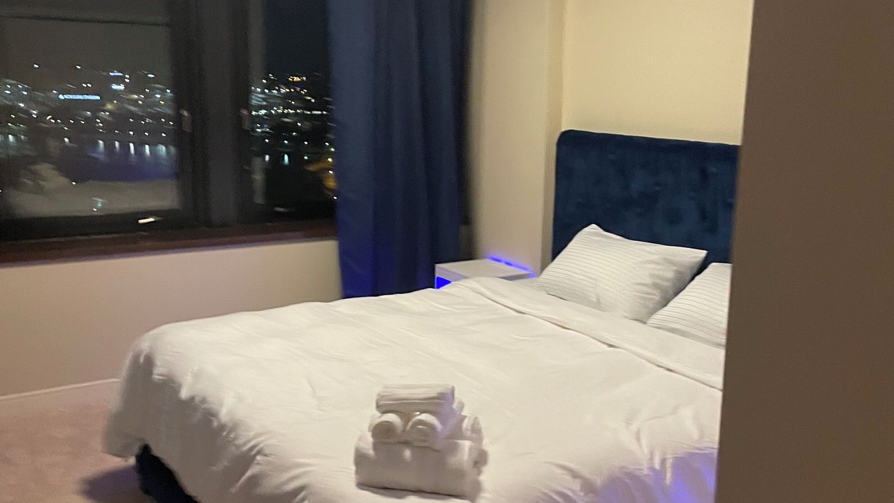 Photo of Bedroom in Downtown Pittsburgh