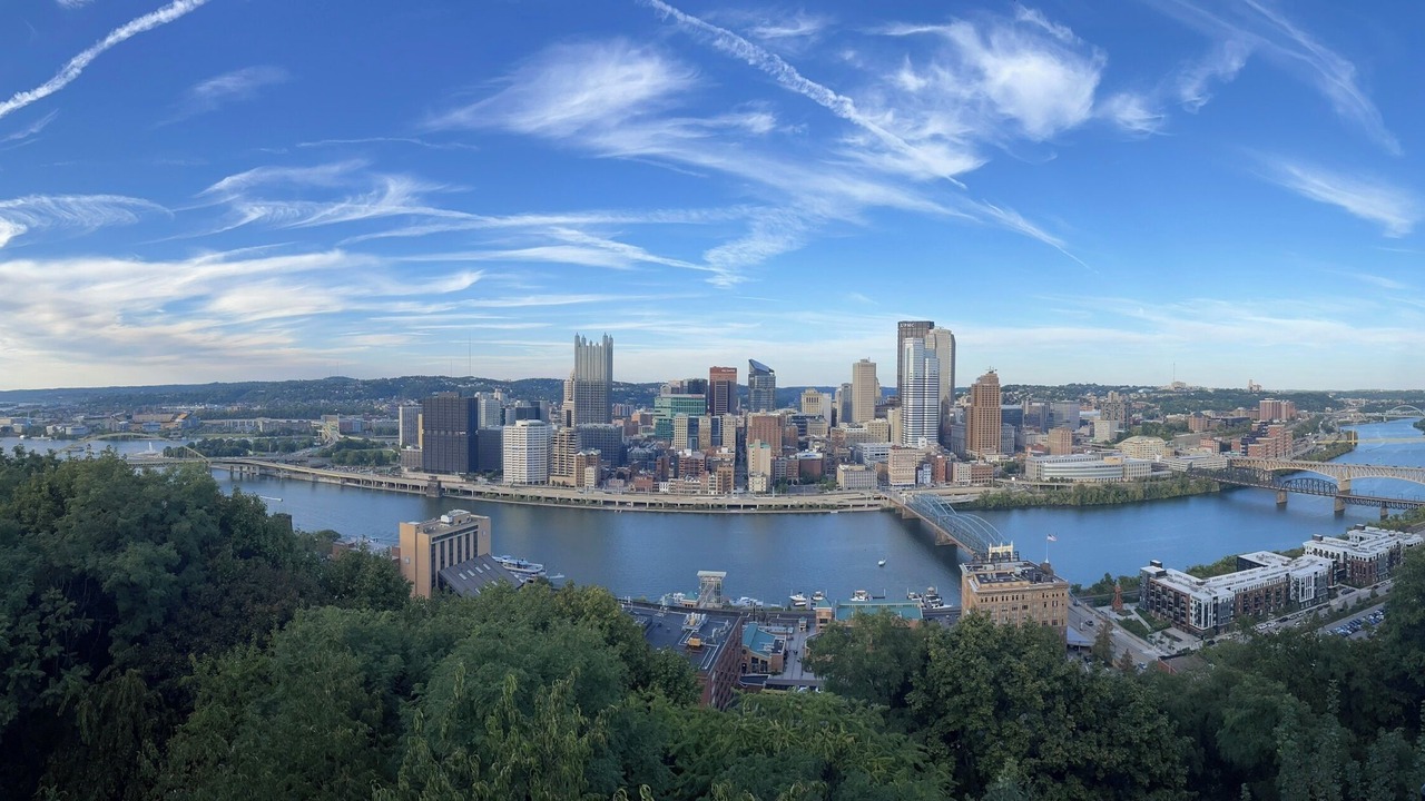 Photo of Others in Downtown Pittsburgh