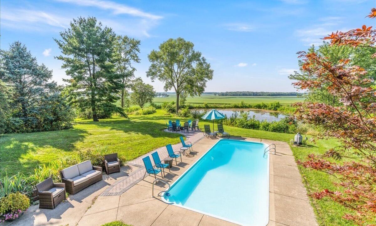 Photo of Outdoor in Ashville