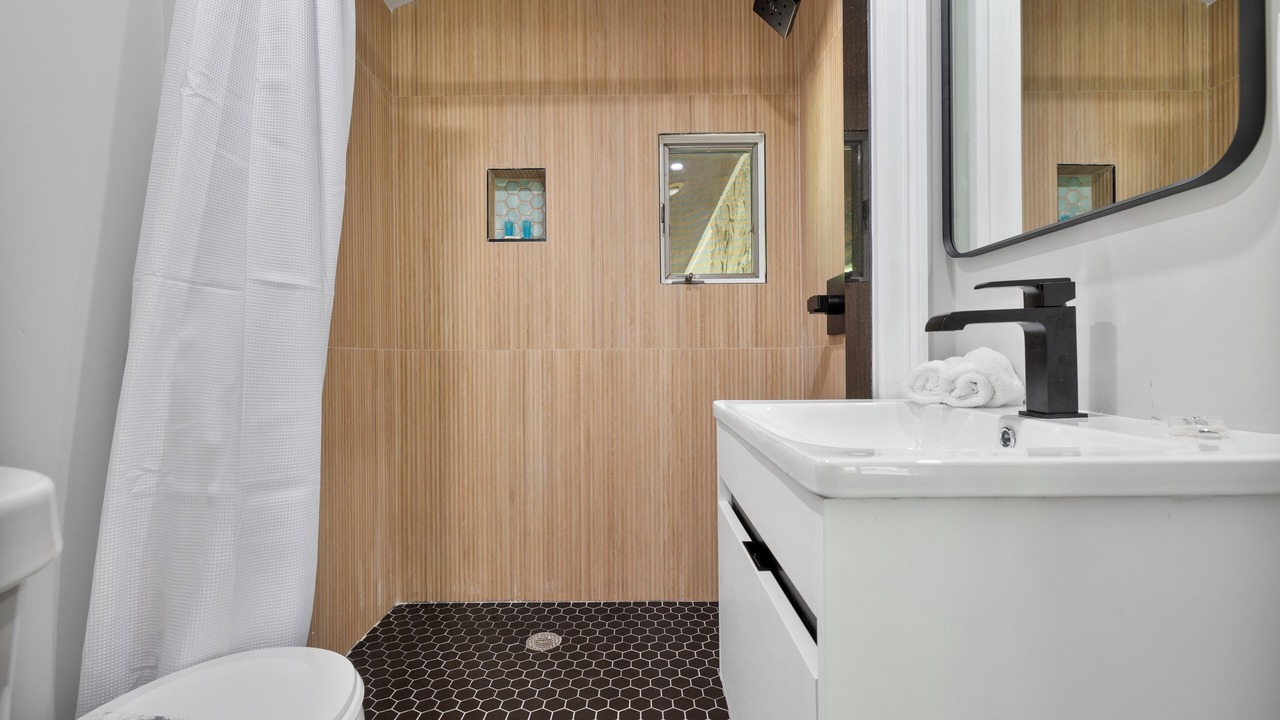 Photo of Bathroom in Airmont