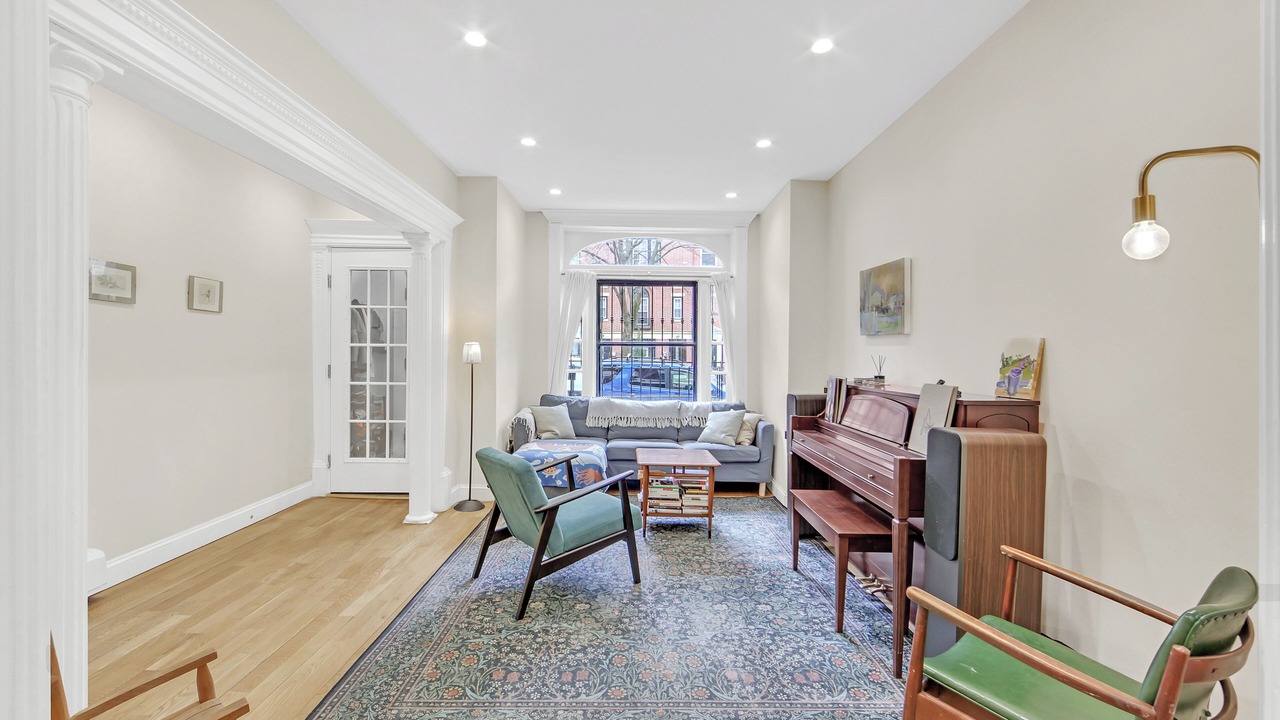 Photo of Livingroom in Crown Heights