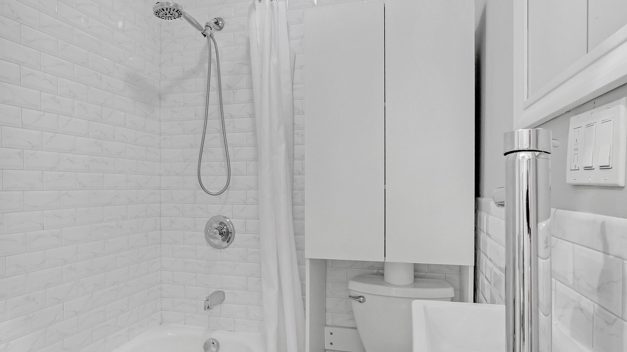 Photo of Bathroom in Crown Heights