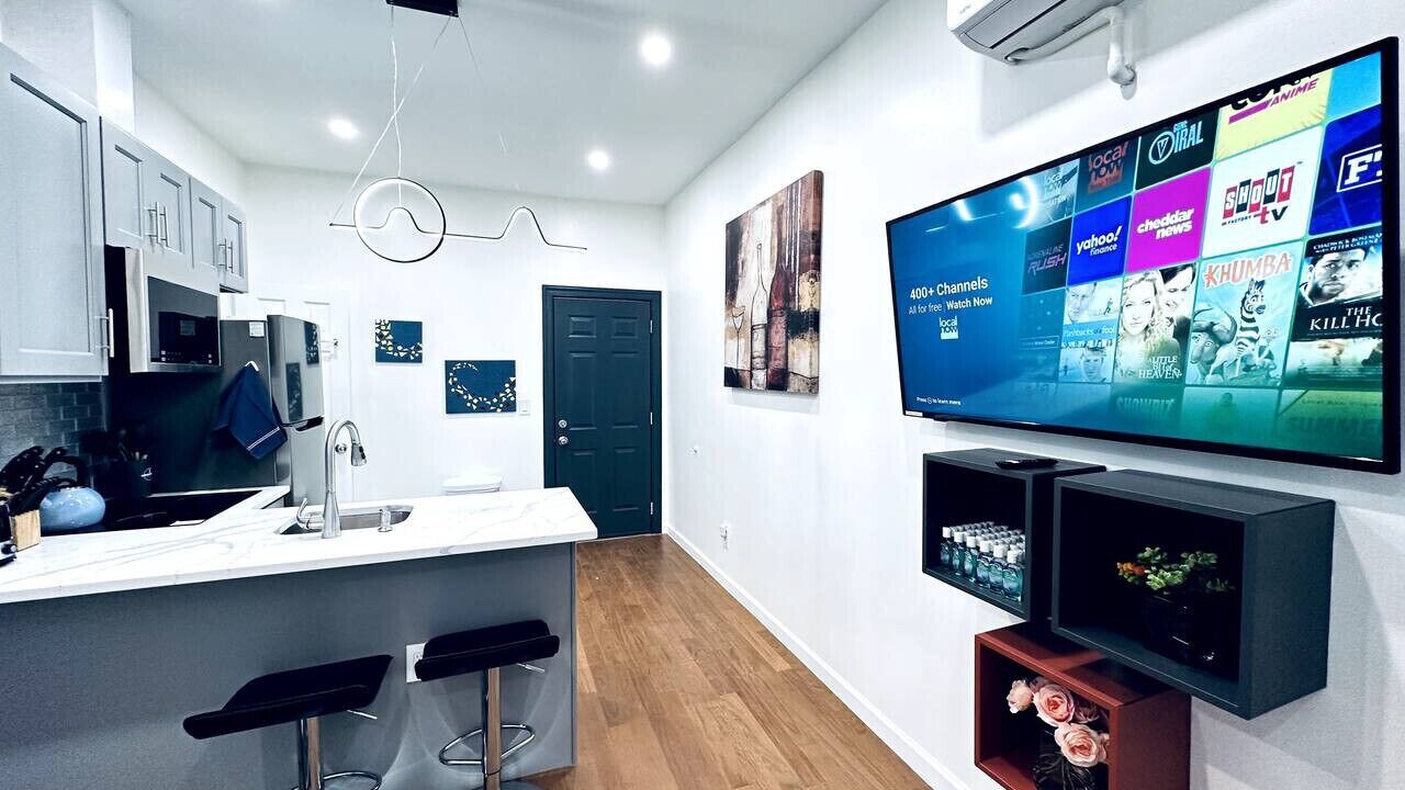 Photo of Kitchen in Graduate Hospital