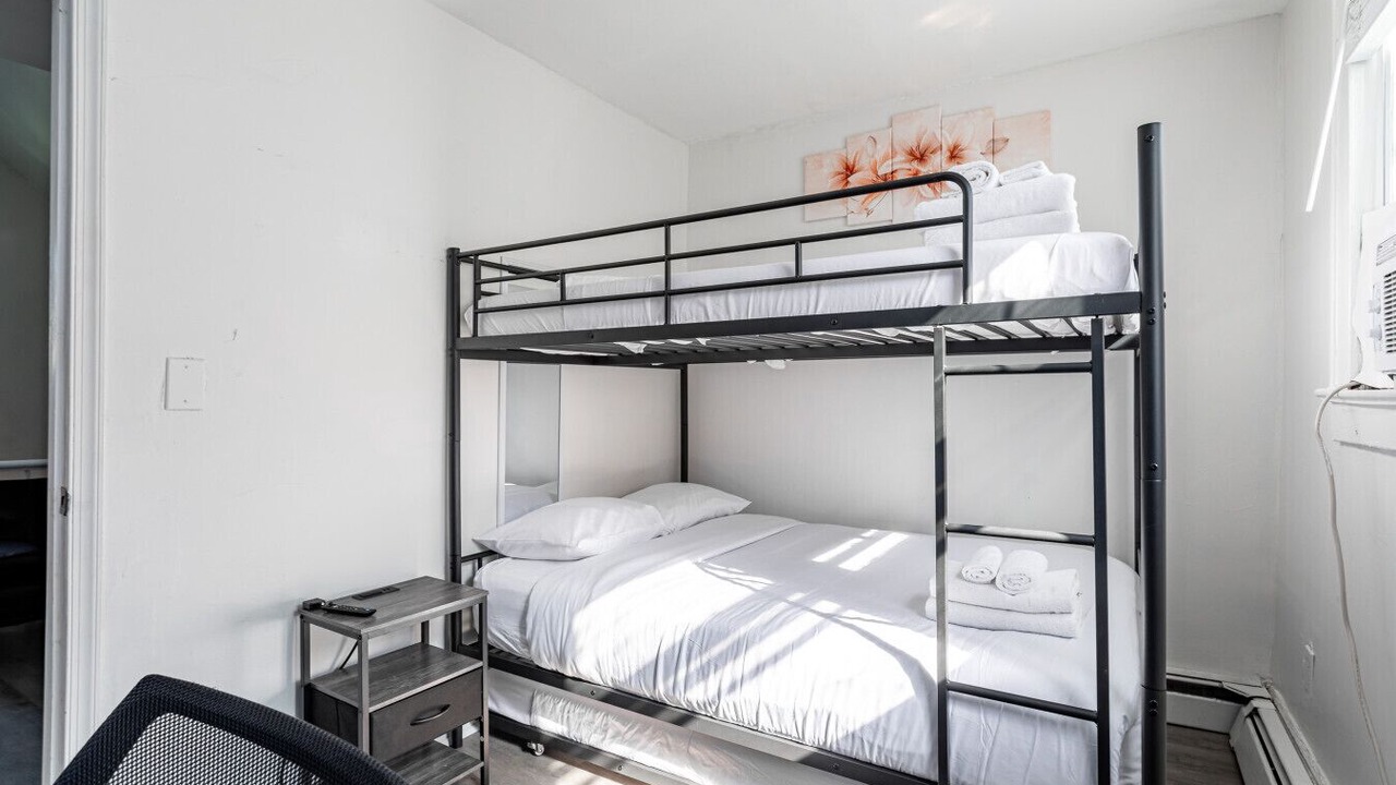 Photo of Bedroom in Constable Hook
