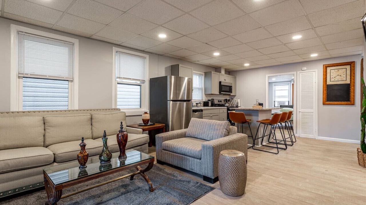 Photo of Livingroom in Constable Hook