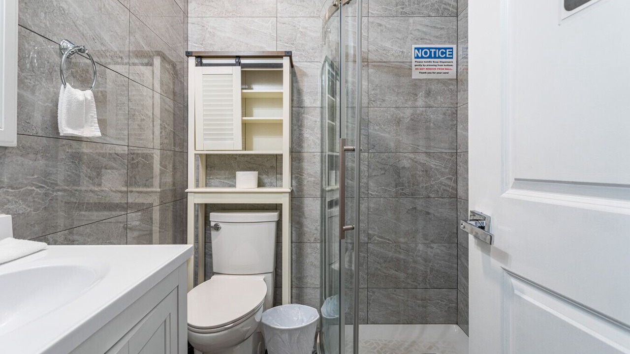 Photo of Bathroom in Constable Hook
