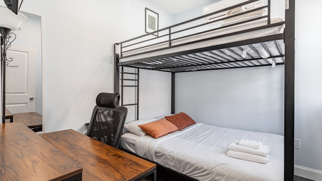 Photo of Bedroom in Constable Hook
