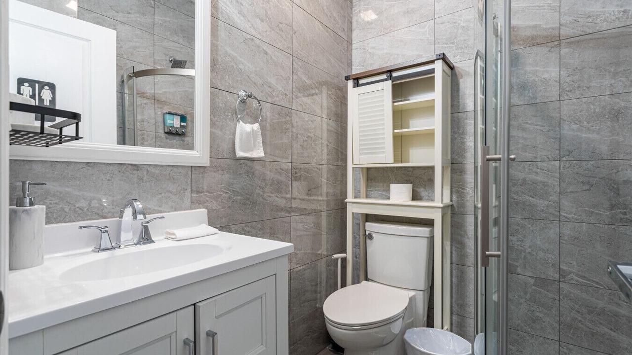 Photo of Bathroom in Constable Hook