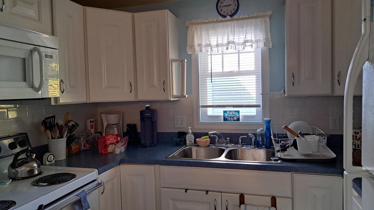 Photo of Kitchen in Lakeside