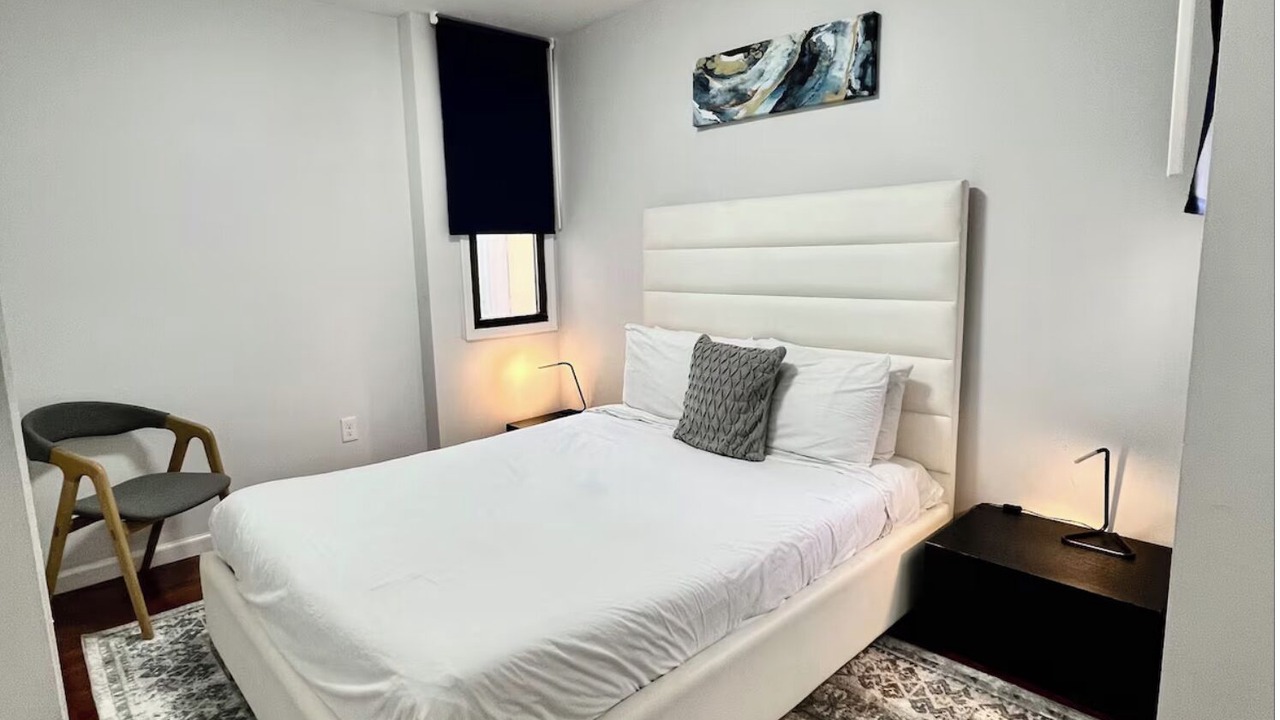 Photo of Bedroom in Chinatown