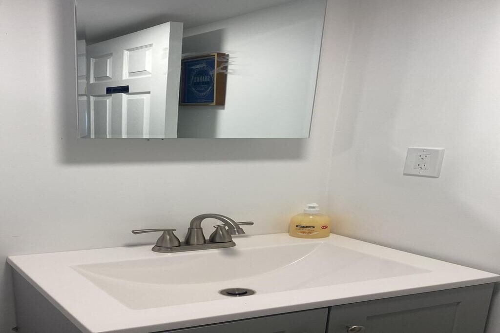 Photo of Bathroom in Newark